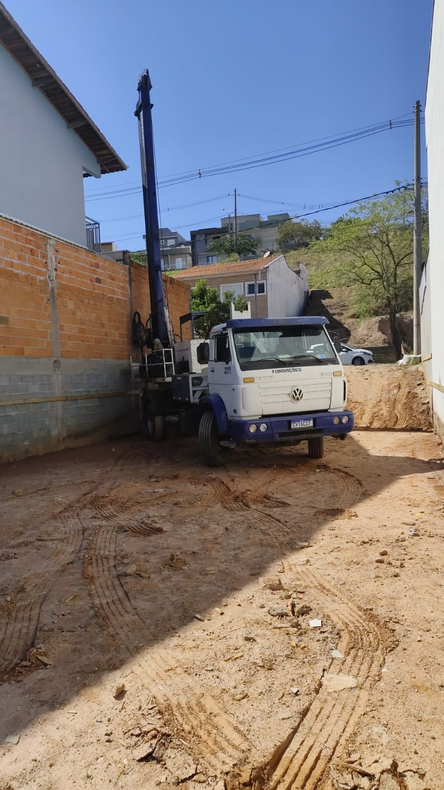 estaca escavada mecanicamente